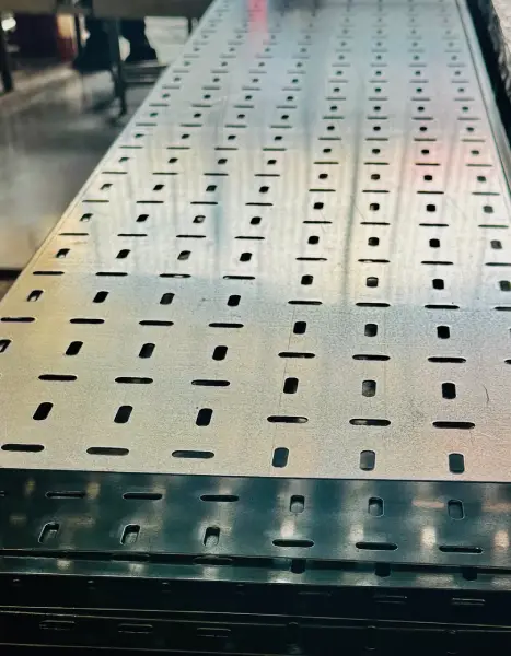 سینی کابل رنگ استاتیک